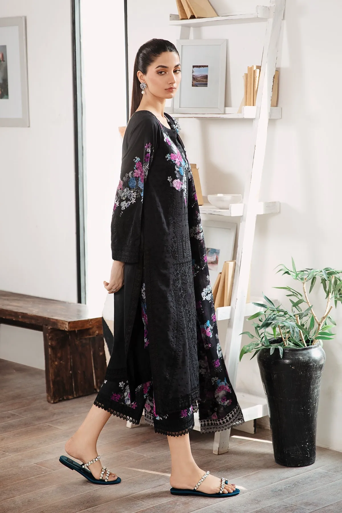 3-Pc Charizma Unstitched Embroidered Lawn With Chiffon Dupatta CM23-01