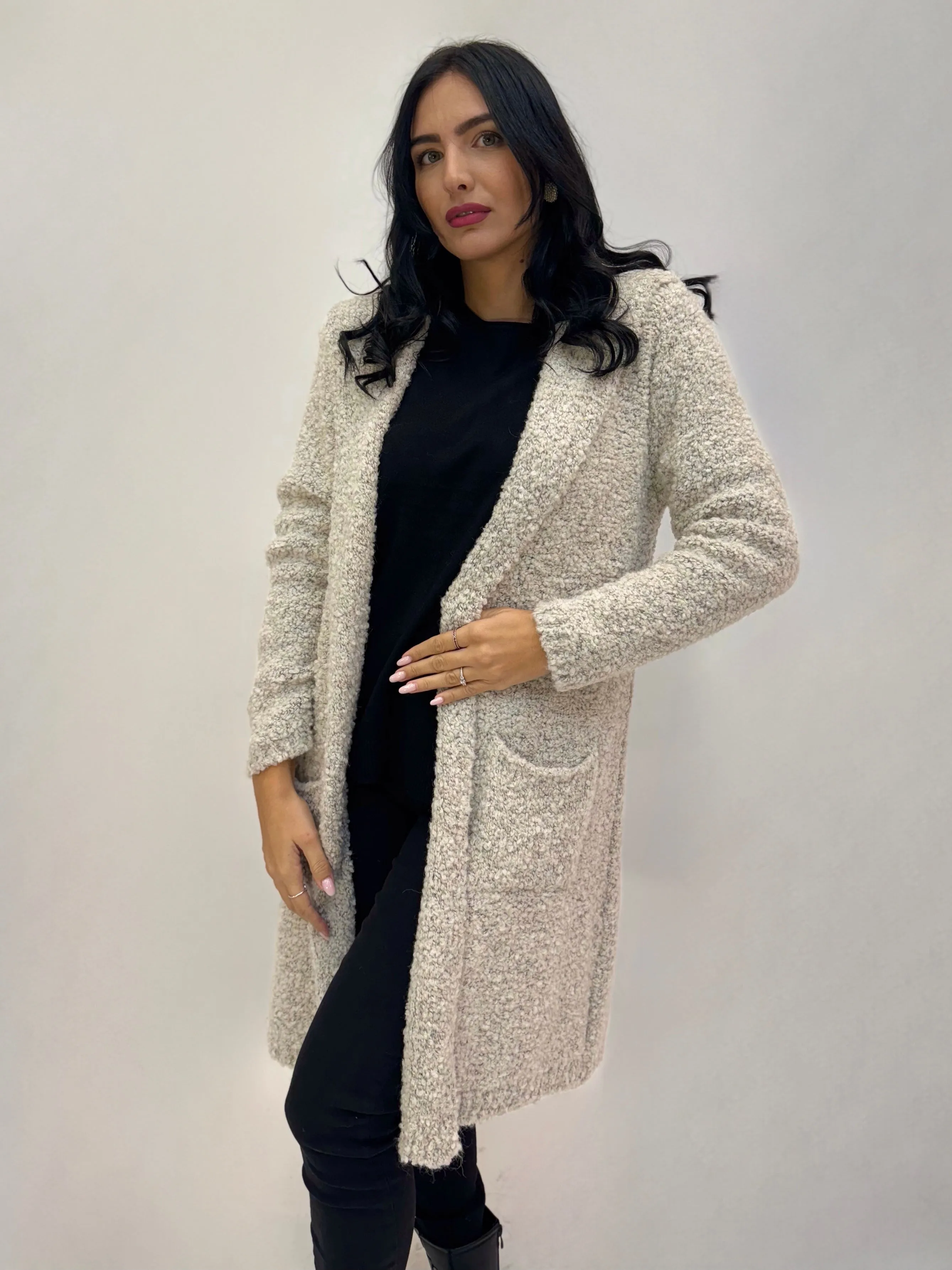 Cardigan effetto peluche con cappuccio in misto lana