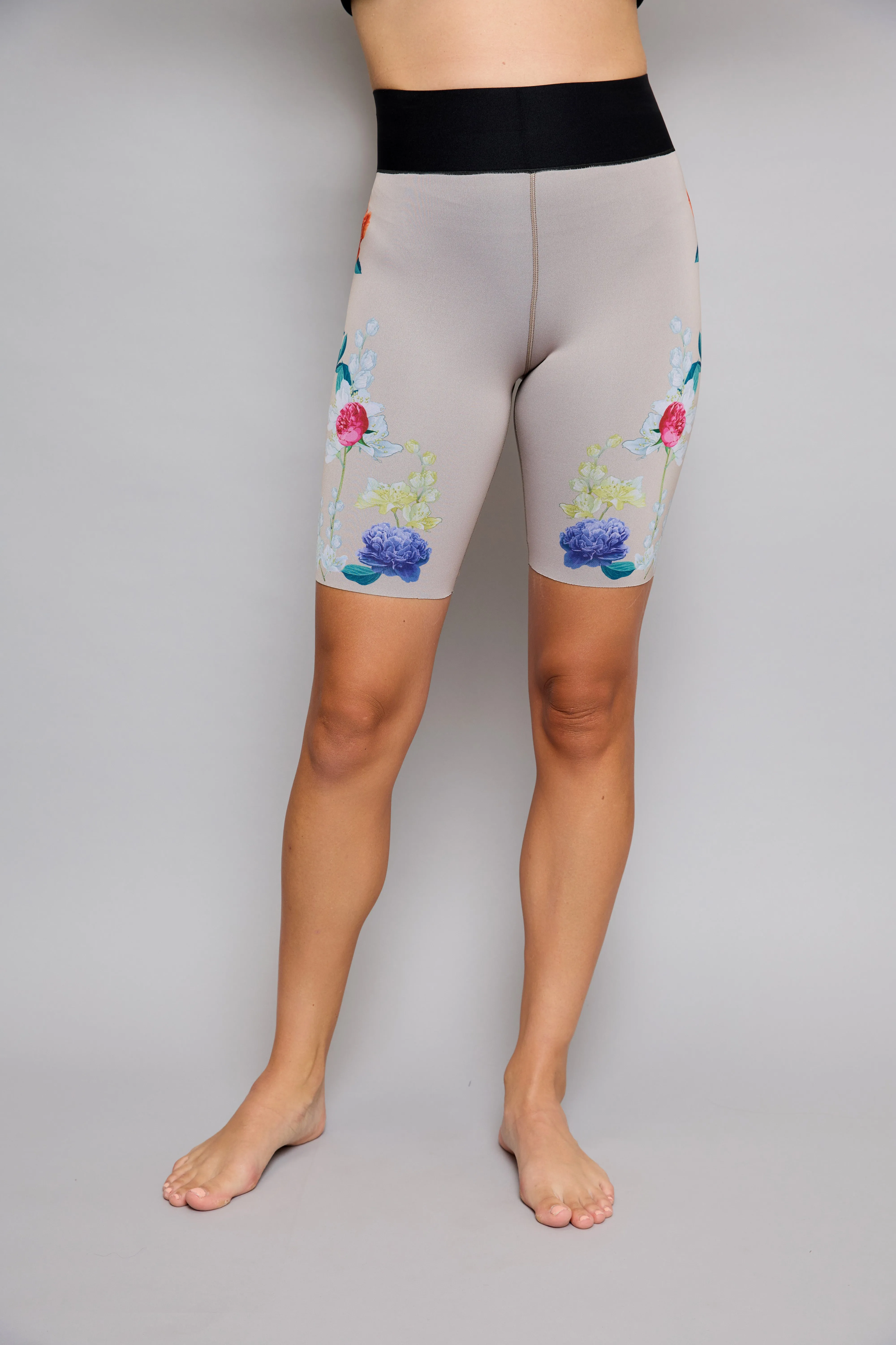 FLEURS AERO SHORT