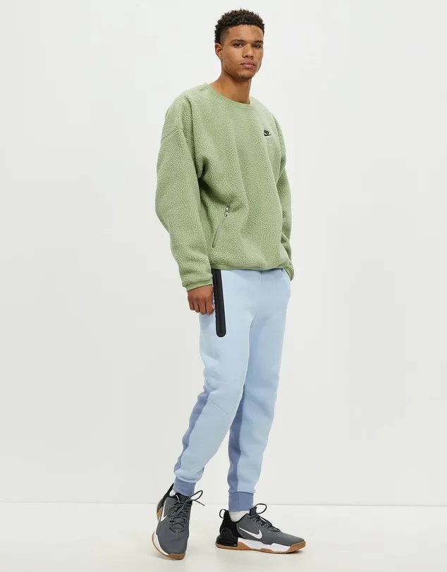 Nike  |Crew Neck Pullovers Long Sleeves Plain Sweatshirts