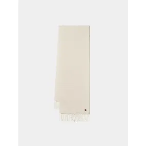 Scarf with fringes