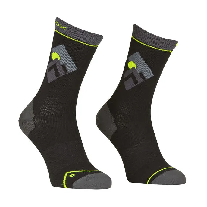 SOCKS ALPINE LIGHT COMP MID Unisex Black Raven