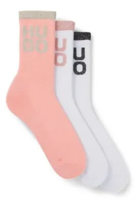 Three-pack of short socks with glittery stacked logos