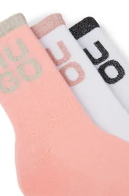 Three-pack of short socks with glittery stacked logos