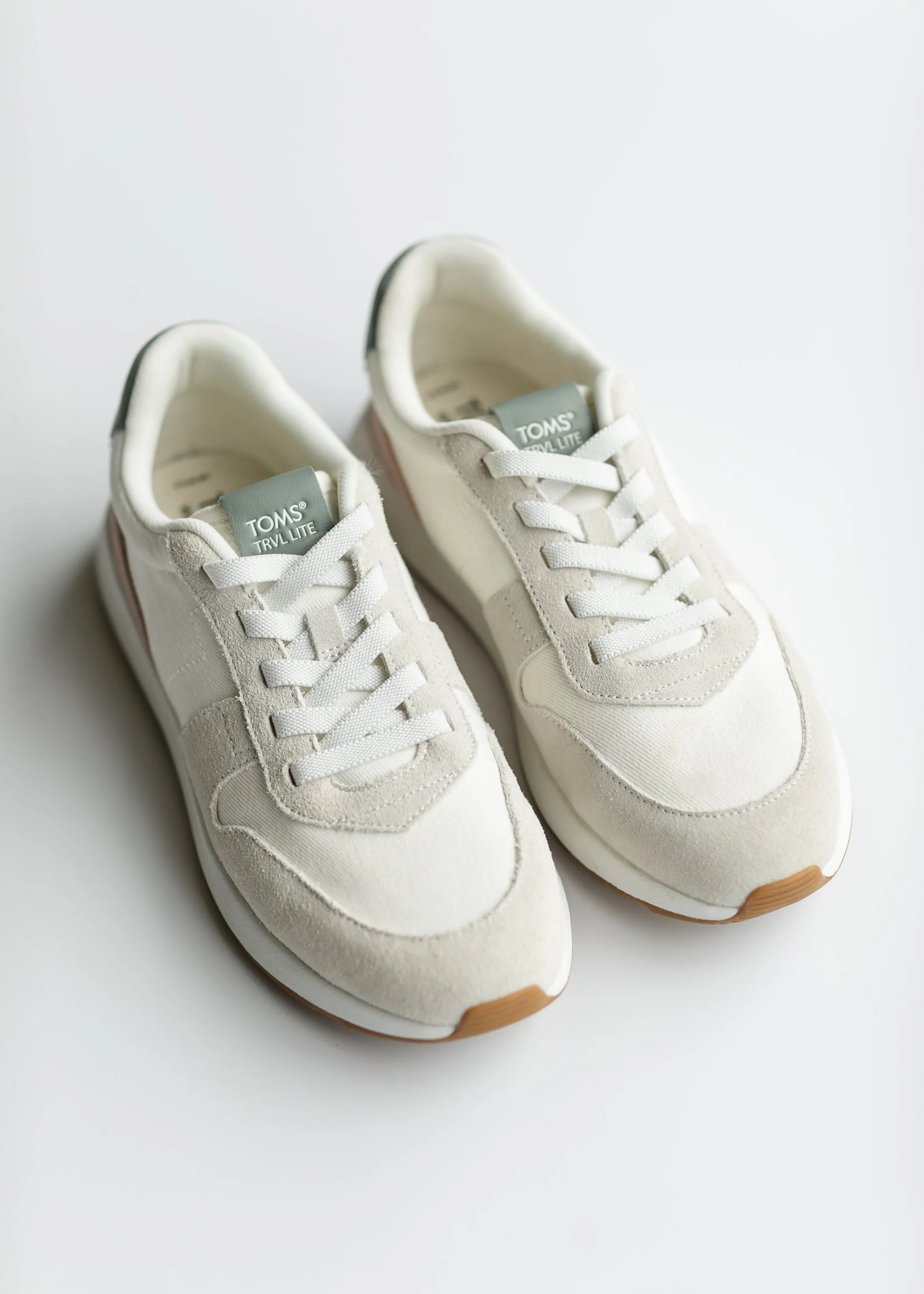 TOMS TRVL Lite Retro Lace-Up Sneaker