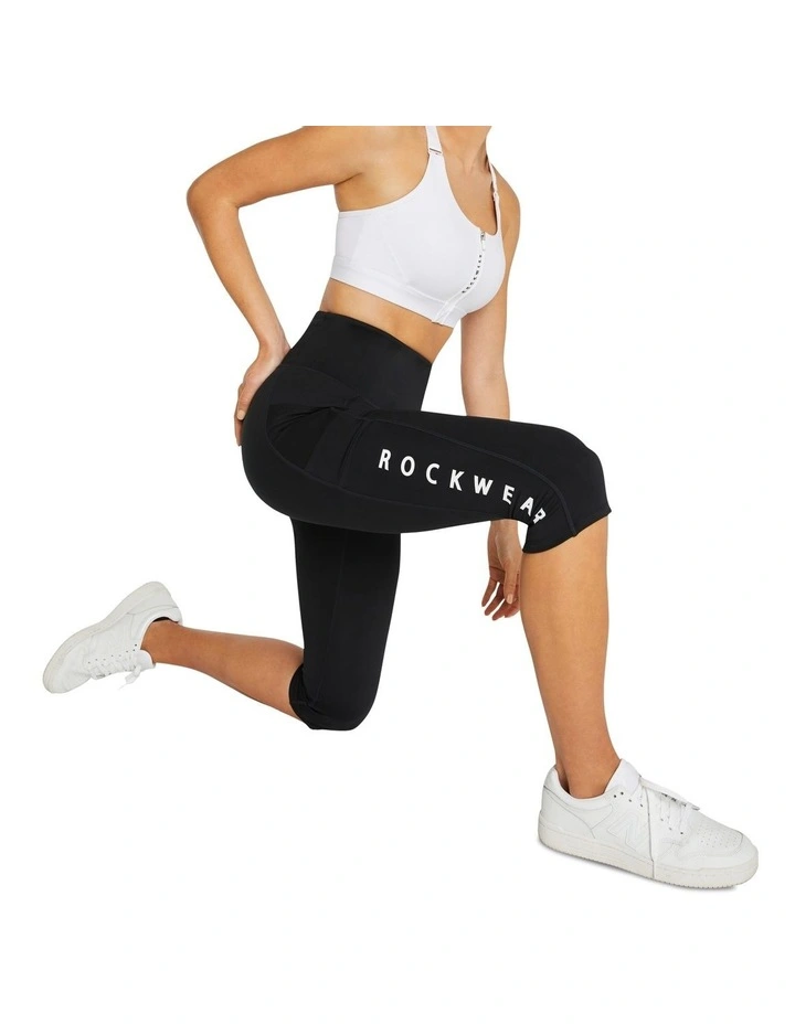 Velocity Pocket 3/4 Tights in Black