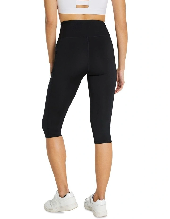 Velocity Pocket 3/4 Tights in Black