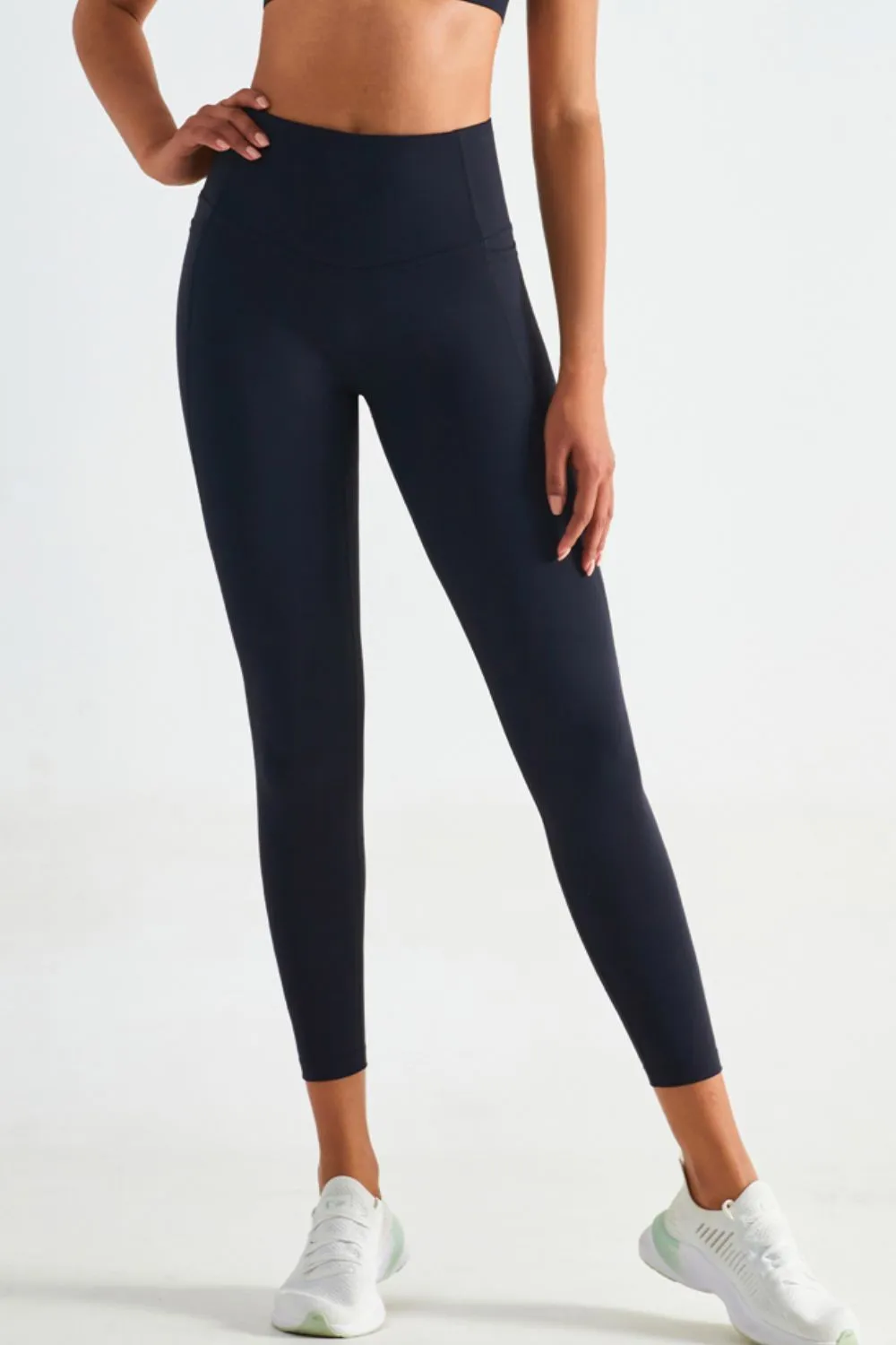 Wide Waistband Sports Leggings with Pockets